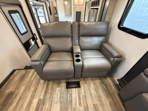 Rv Repair And Maintenance Service In Tulsa Switzer And Son 12 29 2025 020