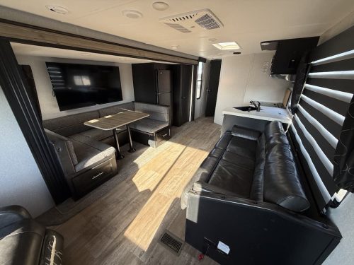 Rv Repair And Maintenance Service In Tulsa Switzer And Son 4 6 2026 012