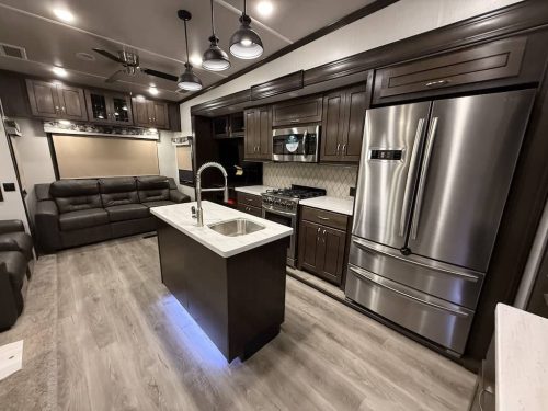 Rv-repair-and-maintenance-service-in-tulsa-switzer-and-son-1-12-2026-17