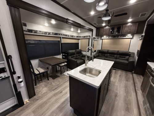 Rv-repair-and-maintenance-service-in-tulsa-switzer-and-son-1-12-2026-18