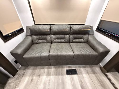 Rv-repair-and-maintenance-service-in-tulsa-switzer-and-son-1-12-2026-21