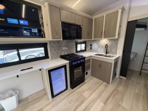 Rv-repair-and-maintenance-service-in-tulsa-switzer-and-son-1-19-2026-23