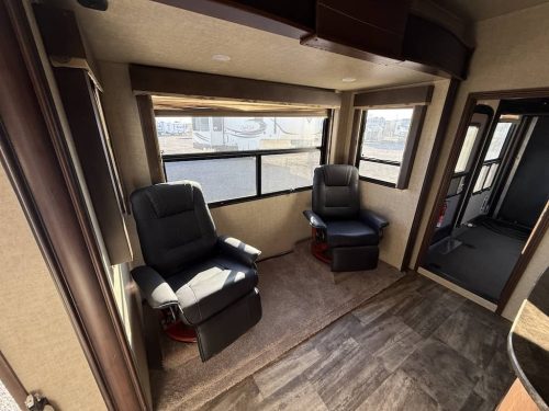 Rv-repair-and-maintenance-service-in-tulsa-switzer-and-son-1-19-2026-72