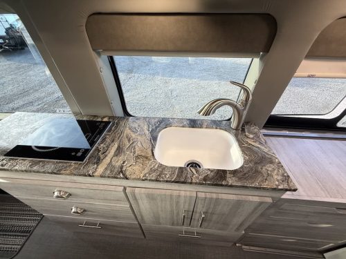 Rv-repair-and-maintenance-service-in-tulsa-switzer-and-son-11-17-2025-50