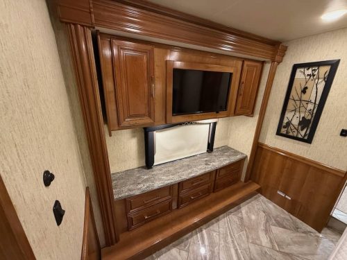 Rv-repair-and-maintenance-service-in-tulsa-switzer-and-son-11-24-2025-31