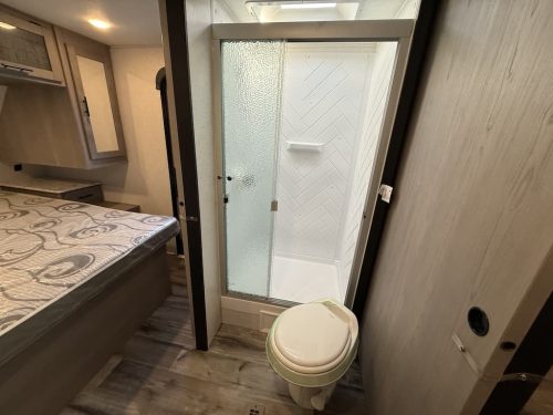 Rv-repair-and-maintenance-service-in-tulsa-switzer-and-son-12-8-2025-12