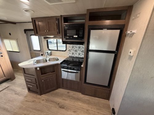 Rv-repair-and-maintenance-service-in-tulsa-switzer-and-son-12-8-2025-144