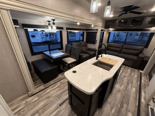 Rv-repair-and-maintenance-service-in-tulsa-switzer-and-son-12-8-2025-35