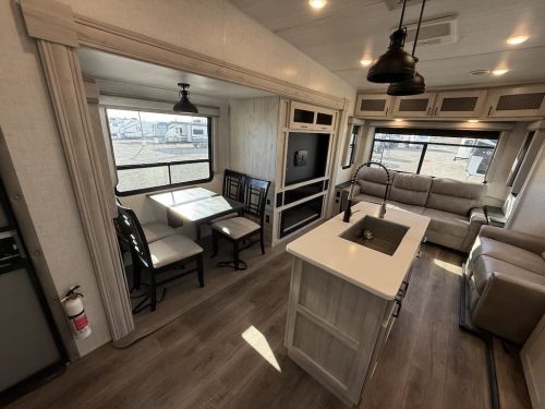 Rv-repair-and-maintenance-service-in-tulsa-switzer-and-son-12-8-2025-96