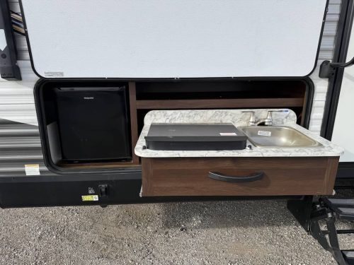 Rv-repair-and-maintenance-service-in-tulsa-switzer-and-son-2-16-2026-27