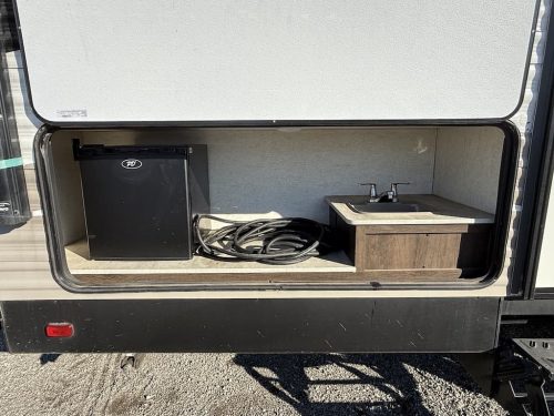 Rv-repair-and-maintenance-service-in-tulsa-switzer-and-son-2-2-2026-0011