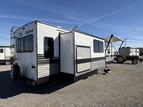 Rv-repair-and-maintenance-service-in-tulsa-switzer-and-son-2-2-2026-00125