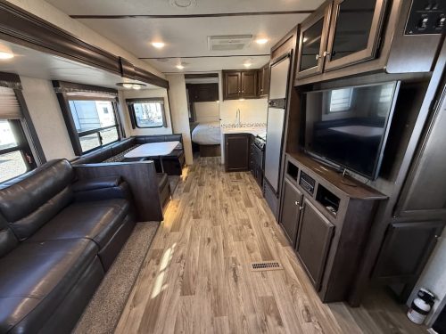 Rv-repair-and-maintenance-service-in-tulsa-switzer-and-son-2-2-2026-0013