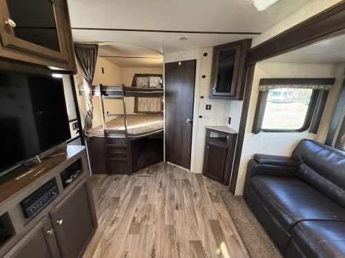 Rv-repair-and-maintenance-service-in-tulsa-switzer-and-son-2-2-2026-0016