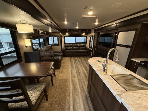 Rv-repair-and-maintenance-service-in-tulsa-switzer-and-son-2-9-2026-002