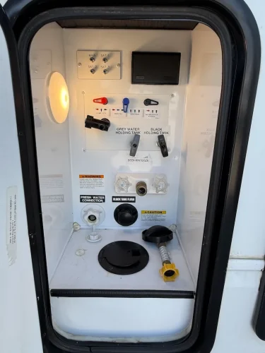 Rv-repair-and-maintenance-service-in-tulsa-switzer-and-son-3-16-2026-006