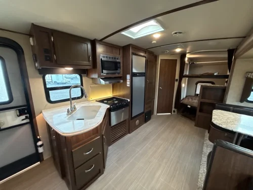 Rv-repair-and-maintenance-service-in-tulsa-switzer-and-son-3-2-2026-0014