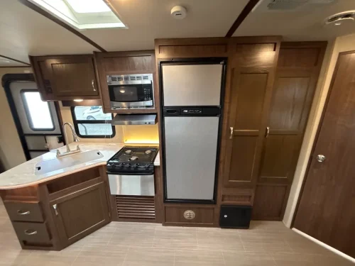 Rv-repair-and-maintenance-service-in-tulsa-switzer-and-son-3-2-2026-0017