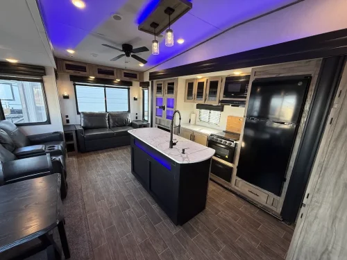 Rv-repair-and-maintenance-service-in-tulsa-switzer-and-son-3-2-2026-0031