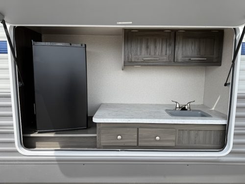 Rv-repair-and-maintenance-service-in-tulsa-switzer-and-son-3-23-2026-0029