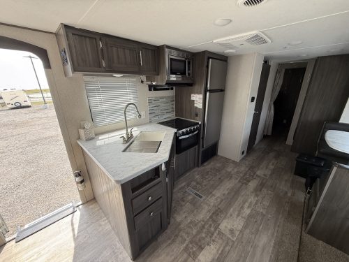 Rv-repair-and-maintenance-service-in-tulsa-switzer-and-son-3-23-2026-0033