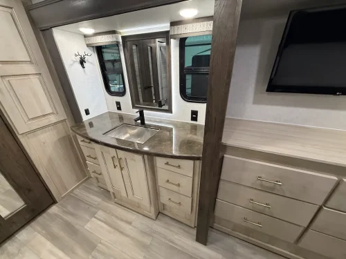 Rv-repair-and-maintenance-service-in-tulsa-switzer-and-son-5-11-2026-005