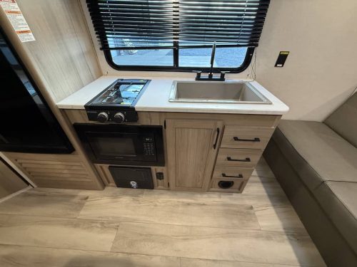 Rv-repair-and-maintenance-service-in-tulsa-switzer-and-son-5-4-2026-18