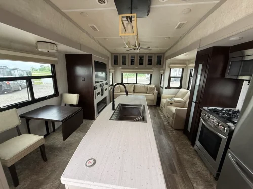 Rv-repair-and-maintenance-service-in-tulsa-switzer-and-son-6-1-2026-12