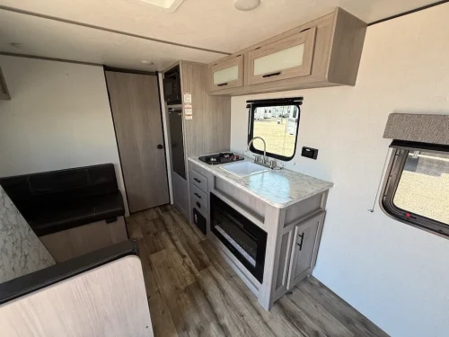 Rv-repair-and-maintenance-service-in-tulsa-switzer-and-son-6-1-2026-44