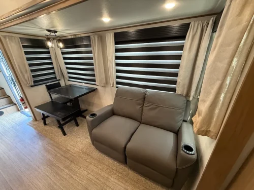 Rv-repair-and-maintenance-service-in-tulsa-switzer-and-son-6-15-2026-0011