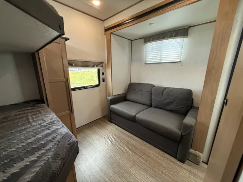 Rv-repair-and-maintenance-service-in-tulsa-switzer-and-son-6-15-2026-0012