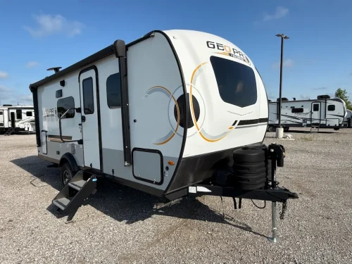 Rv-repair-and-maintenance-service-in-tulsa-switzer-and-son-6-22-2026-0020