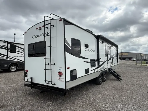 Rv-repair-and-maintenance-service-in-tulsa-switzer-and-son-6-8-2026-0022