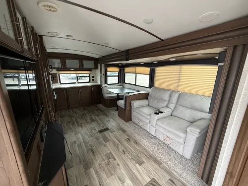 Rv-repair-and-maintenance-service-in-tulsa-switzer-and-son-6-8-2026-003