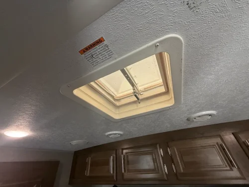 Rv-repair-and-maintenance-service-in-tulsa-switzer-and-son-8-31-2026-0013