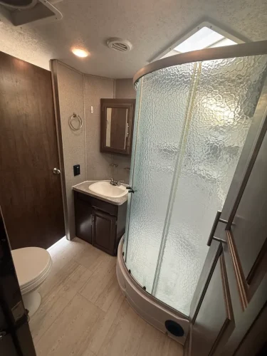 Rv-repair-and-maintenance-service-in-tulsa-switzer-and-son-8-31-2026-0014