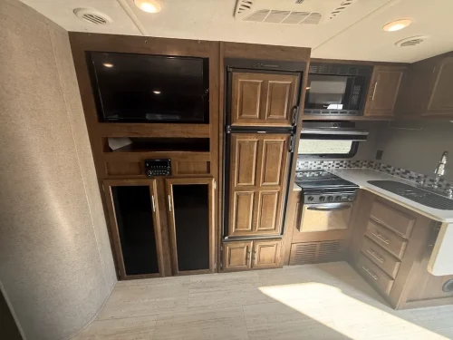Rv-repair-and-maintenance-service-in-tulsa-switzer-and-son-8-31-2026-0020