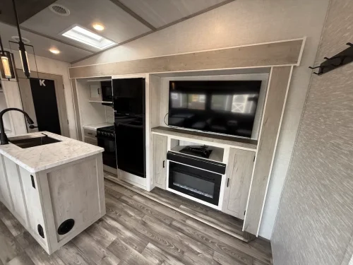Rv-repair-service-tulsa-ok-switzer-and-son-10-5-2026-004